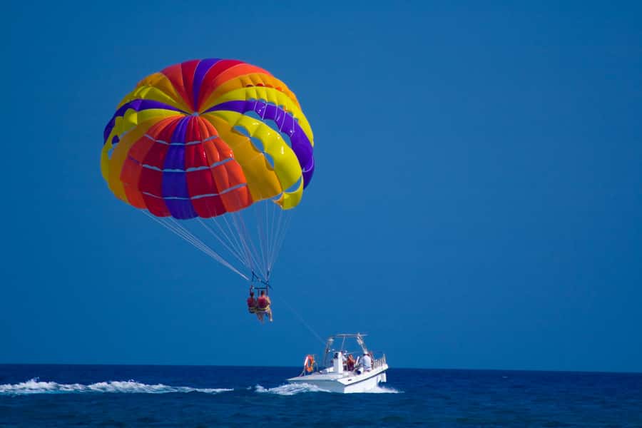 Hurghada: Parasailing Adventure on the Red Sea - The boat ride and the climb into open air