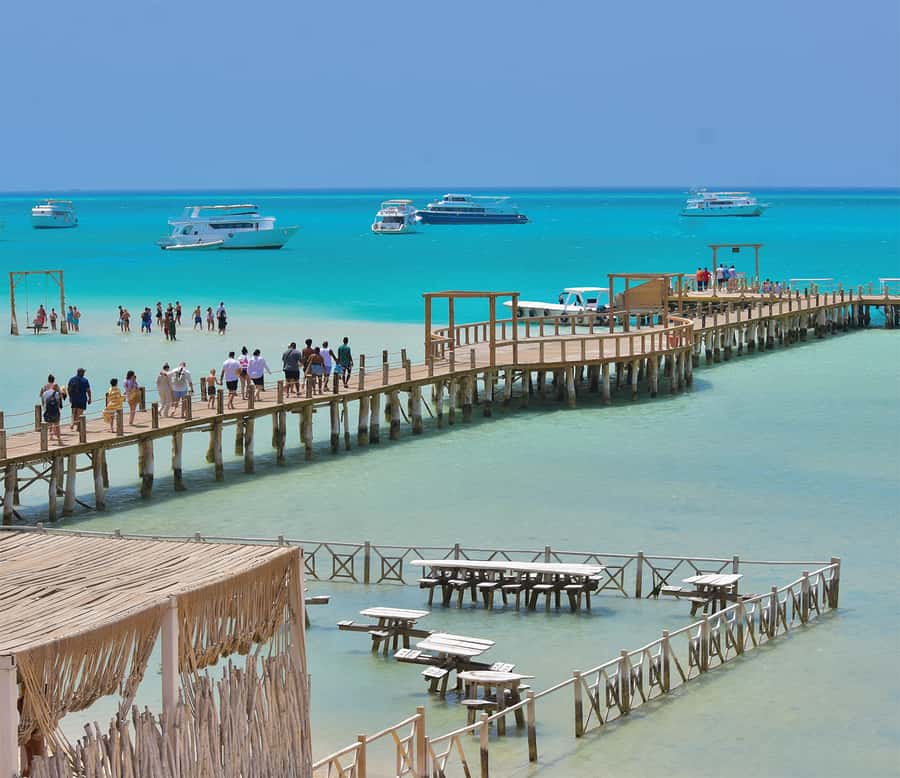 Hurghada: Premium Orange Island Cruise with Lunch & Transfer - Safety and comfort for first-time snorkelers