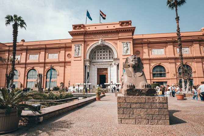 Hurghada Pyramids & Museum Small Group Tour by Van - What the $25 price really buys you