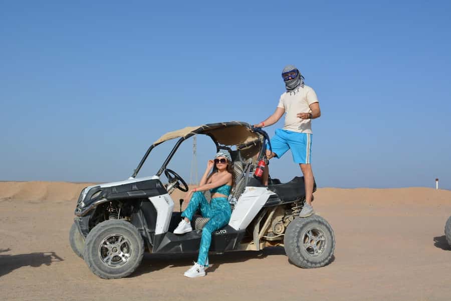 Hurghada: Quad and Buggy Safari with Dinner and Show - Belly dancing, fire, and traditional stage acts