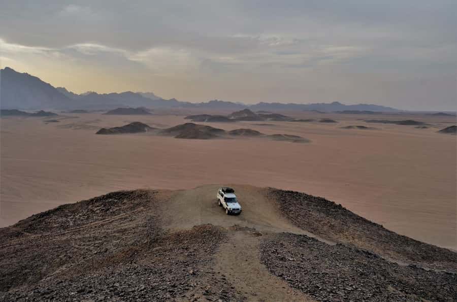 Hurghada: Quad Bike, Buggy, Jeep Safari, Camel Ride & Dinner - A camel ride and the change of pace