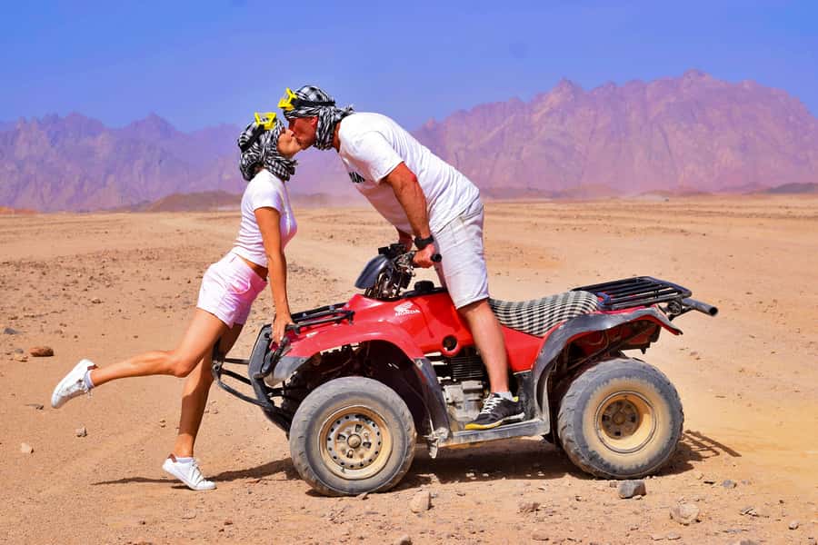 Hurghada: Safari Jeep, Quad, Buggy, Camel Ride & BBQ Dinner - Leaving Hurghada for the Sahara