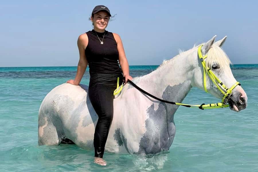 Hurghada: Sea & Desert Horse Riding tour/w Swimming&Transfer - Swimming with horses in warm weather