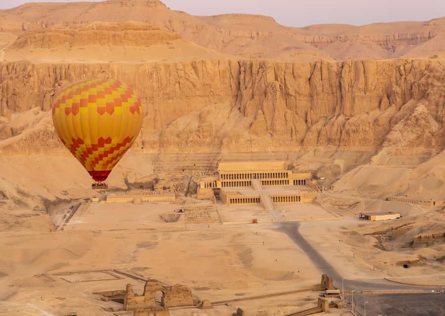 Hurghada: Small-Group Luxor Day Tour & Sunrise Balloon Ride - Why this Hurghada to Luxor trip is worth considering