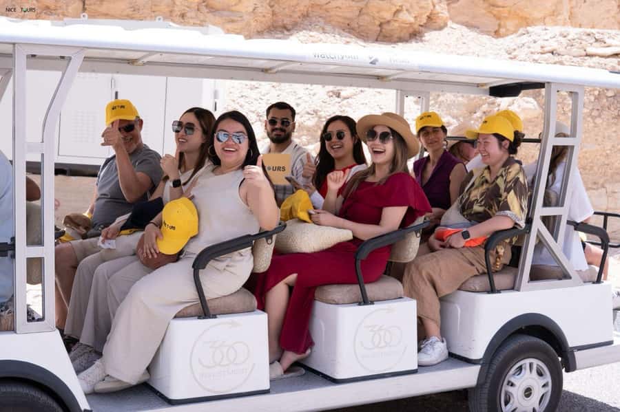 Hurghada: Small-Group Luxor Highlights & Tut Tomb Day Tour - What the $105 price really buys you