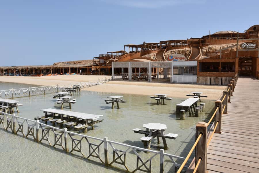 Hurghada: Snorkeling 6 x 1 to Orange Bay w Diving & Massage - Orange Bay before the crowds arrive