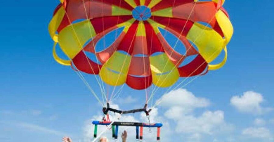 Hurghada: Speedboat Parasailing Adventures & Hotel Pick up - Reaching the marina and preparing for takeoff