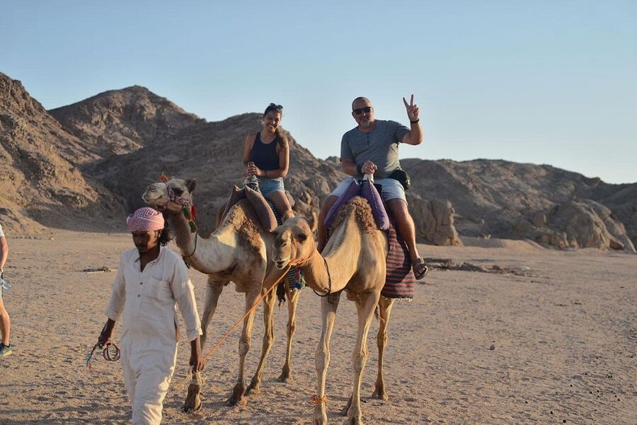 Hurghada: Star Watching Desert Adventure by Jeep with Dinner - Should you book this desert star-watching tour?