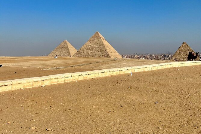 Hurghada to Cairo Giza Pyramids day trip by minivan small group - Why the eight-person minivan matters