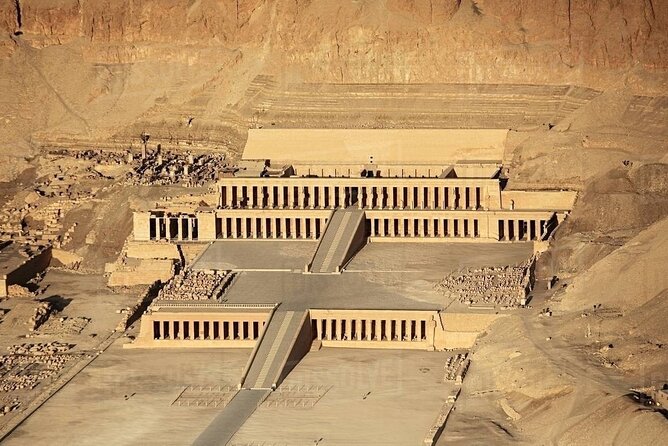 Inclusive Day Tour to Valley of the Kings Hatshepsut and Memnon - Lunch and the ride back to Luxor