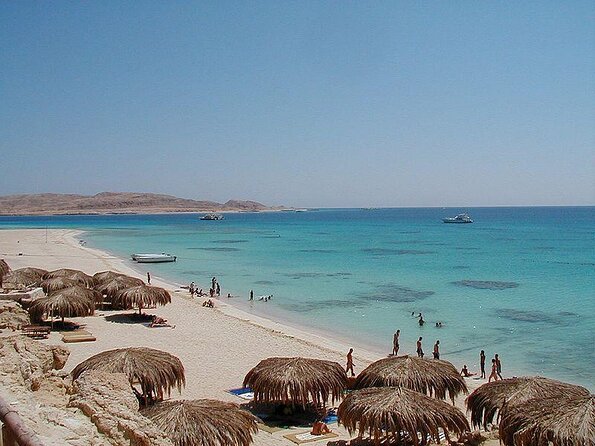 Intro Diving 2 Stops For Beginners with Pick-up and Lunch - Hurghada - Key points at a glance