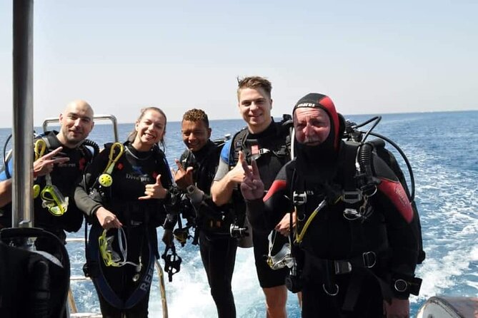 Intro Diving 2 Stops For Beginners with Pick-up and Lunch - Hurghada - What the $40 price really buys you