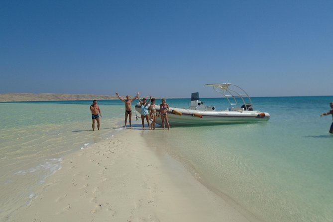 Islands & Snorkeling Private Tour in Hurghada - Giftun Island brings the classic island scenery