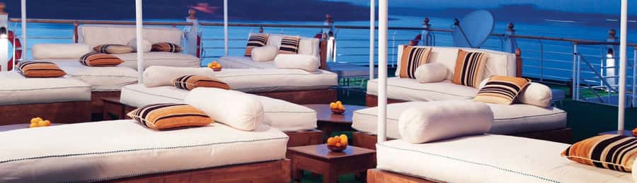 Luxor: 4 Days Nile Cruise with Guided Tours & Abu Simbel - Sunset at Kom Ombo