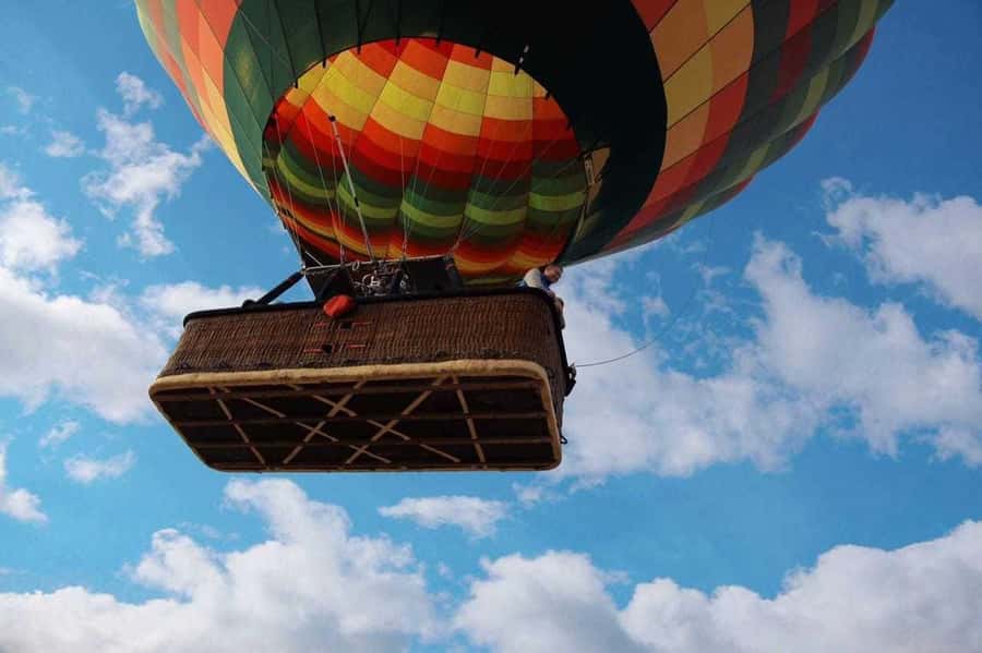 Luxor: Deluxe Sunrise Hot Air Balloon - The pre-dawn pickup and Nile crossing