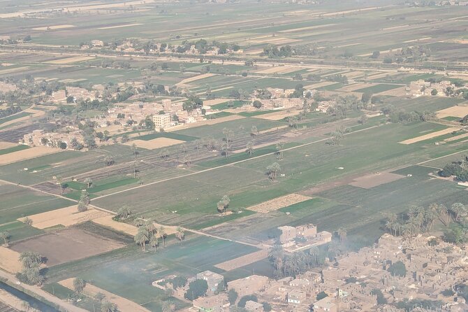 Luxor Half Day tour: Valley of the Kings, Hatshepsut and Memnon - A short stop at the Colossi of Memnon
