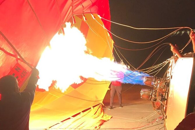Luxor: Hot Air Balloon Ride before Sunrise - The sunrise flight over the West Bank
