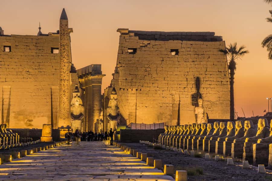 Luxor: Hot Air Balloon Ride with Full-Day Sights Tour - Key points at a glance