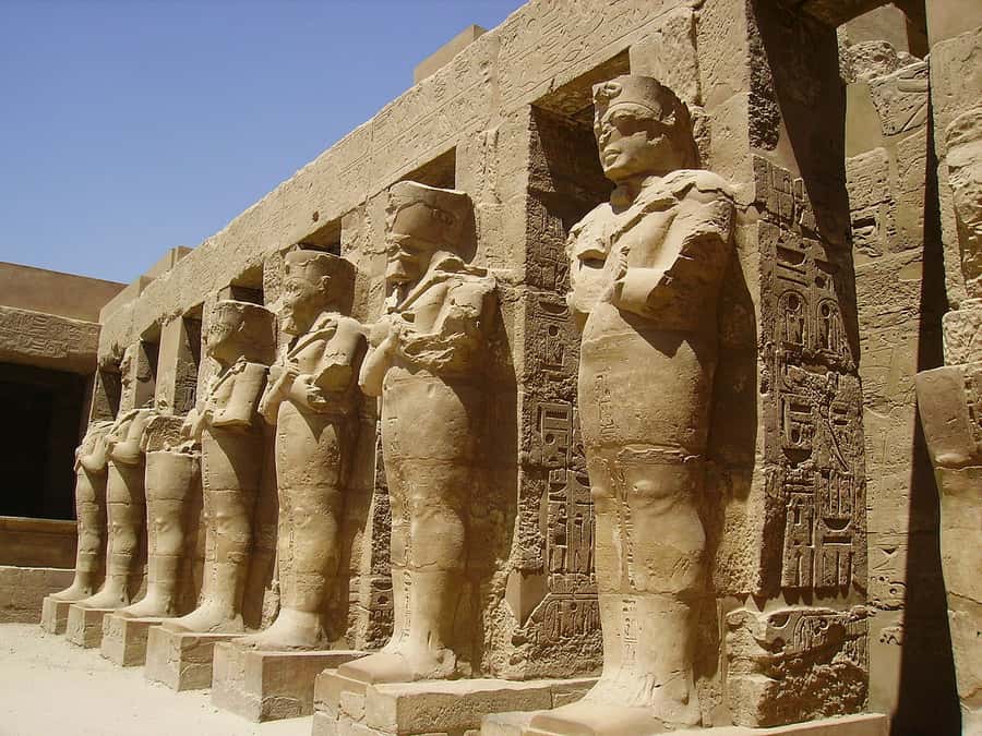 Luxor: Hot Air Balloon Ride with Full-Day Sights Tour - The early morning pickup and change of pace