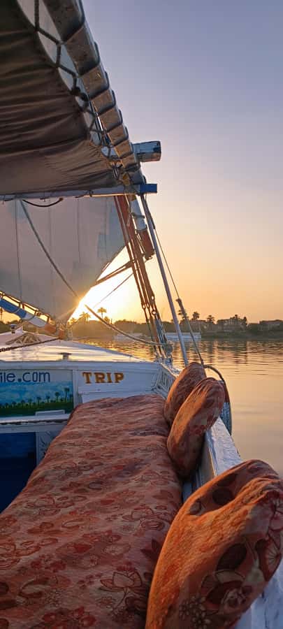 Luxor: Nile River Private Sunset Felucca Ride - Returning to the dock and hotel
