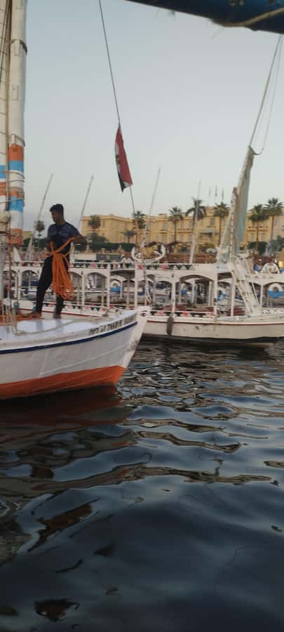 Luxor: Private Felucca Boat Trip with Hotel Pickup - Sunset over the West Bank