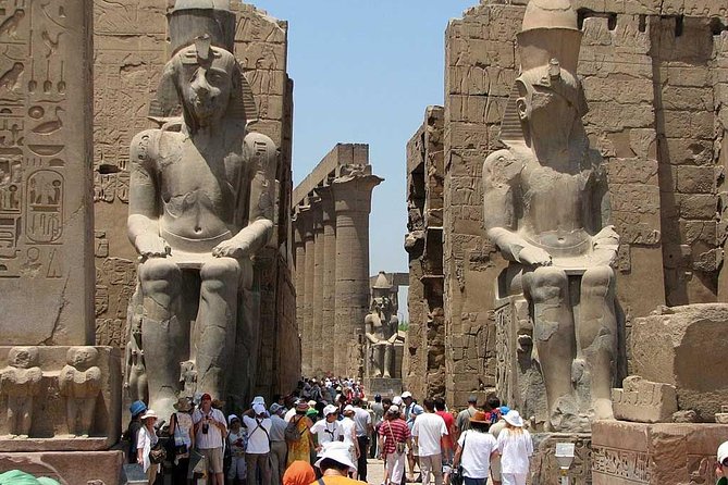 Luxor Private Full-Day Tour: Discover the East and West Banks of the Nile - The Valley of the Kings and the Tutankhamun question