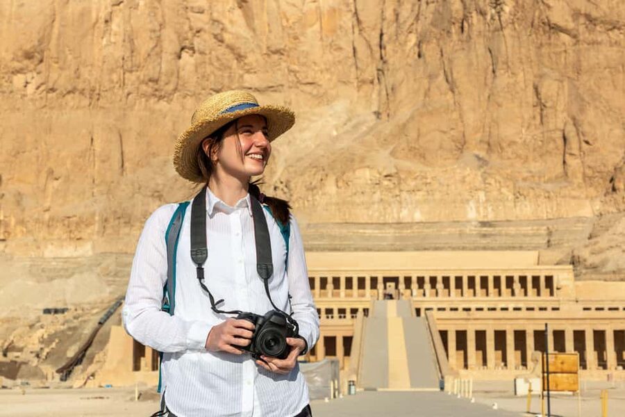 Luxor: Valley of the Kings and Hatshepsut Temple w/Nile Boat - The early pickup and four-hour drive