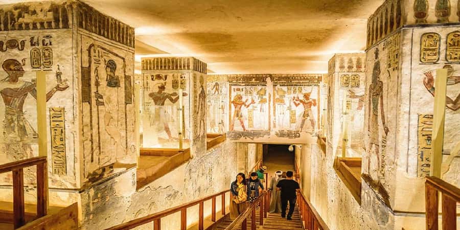 Luxor: Valley of the Kings and Queens Guided Tour with Lunch - Small extras and optional additions