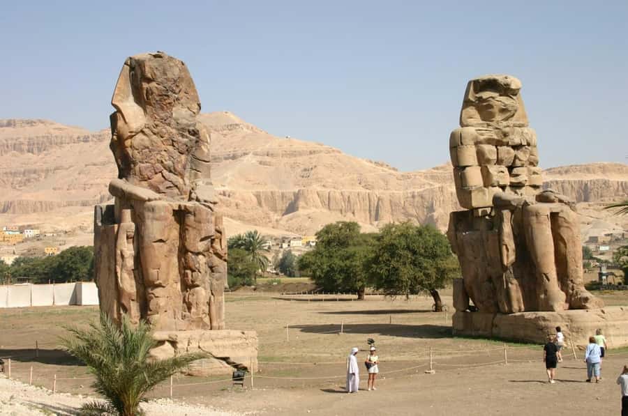 Makadi Bay: Luxor Highlights & King Tut Tomb Full-Day Tour - Transport, pace, and the real value of $145
