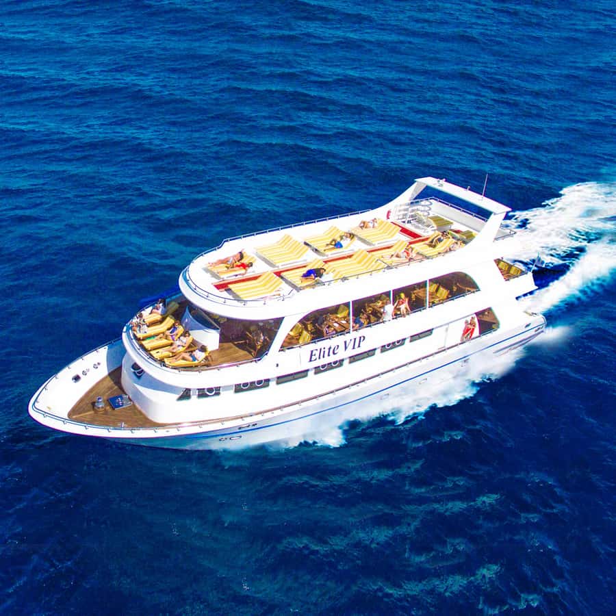 Marsa Alam: Elite vip Turtle bay snorkeling with BBQ Lunch - A four-deck boat instead of a basic day cruiser