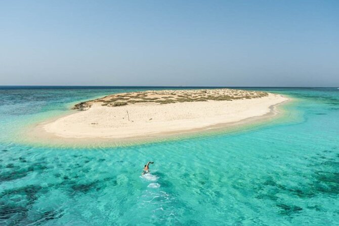 Marsa Alam: Snorkel with Sea Cows and Turtles at Marsa Mubarak - Boarding the boat and meeting the crew