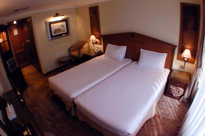 Nile cruise 5 days Private full board accommodation transferred guided tours - Life aboard the floating hotel