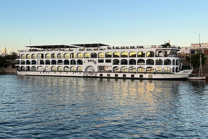 Nile Cruise Dream 4 Days Aswan to Luxor & Abu Simbel. Air Balloon - What the four-day Nile cruise really delivers