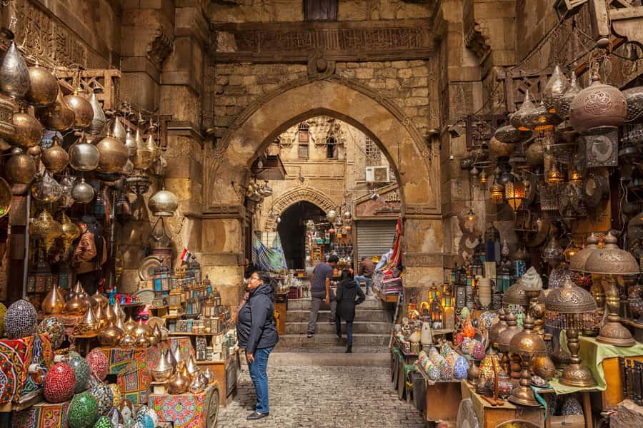 Old Cairo: Full-Day Islamic and Coptic Cairo Tour with Lunch - Guides, drivers, and the human side of the day