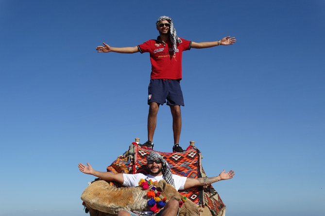 One hour Camel Ride At Amazing Desert With Transfer - Hurghada - Safety briefing, helmets, and getting on a camel