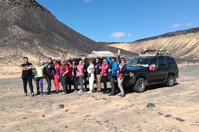 Overnight camping black and white desert. - Should you book the White Desert overnight trip?