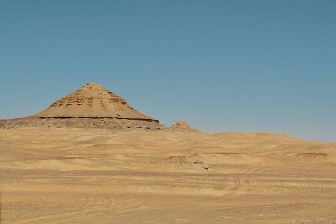 Overnight Safari Trip To Bahariya & White Desert - Crystal Mountain and the Agabat rock formations