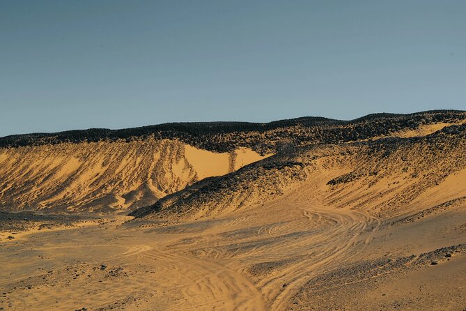 Overnight Safari Trip To Bahariya & White Desert - Old White Desert and the famous chalk shapes