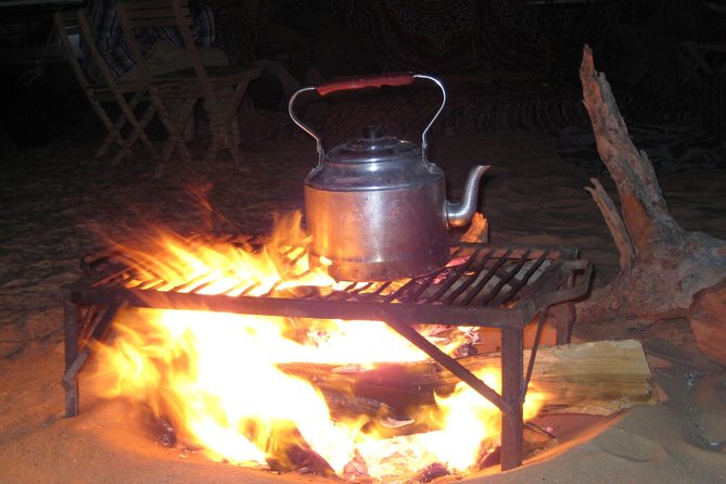 Overnight White Desert Safari Camping from Cairo - Crystal Mountain and Agabat Valley by 4x4