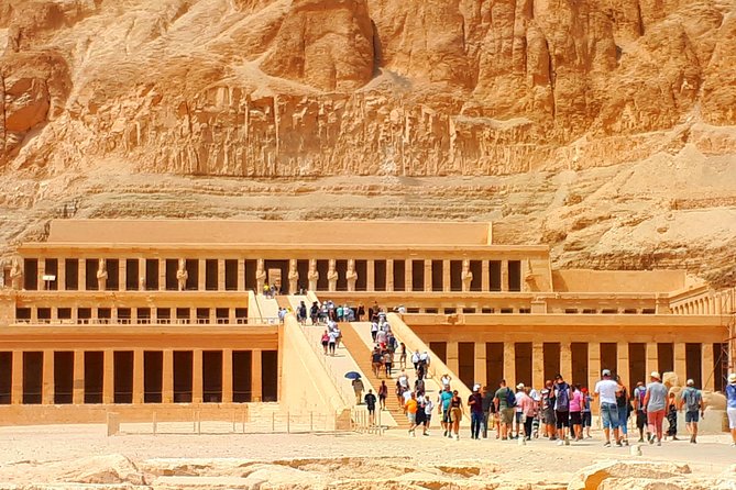 Package deal Hot Air Balloon Ride & Full Day Luxor Tour w/Guide Lunch - Why this Luxor day works so well