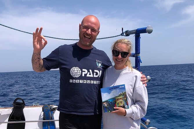 PADI Advanced Diving Course in Hurghada - Learn Scuba Diving - Why the four-person limit matters
