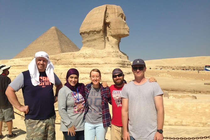 Privat tour:Giza Pyramids, lunch ,Saqqara,Memphise, Dinner Cruise - The dinner cruise needs a clear question