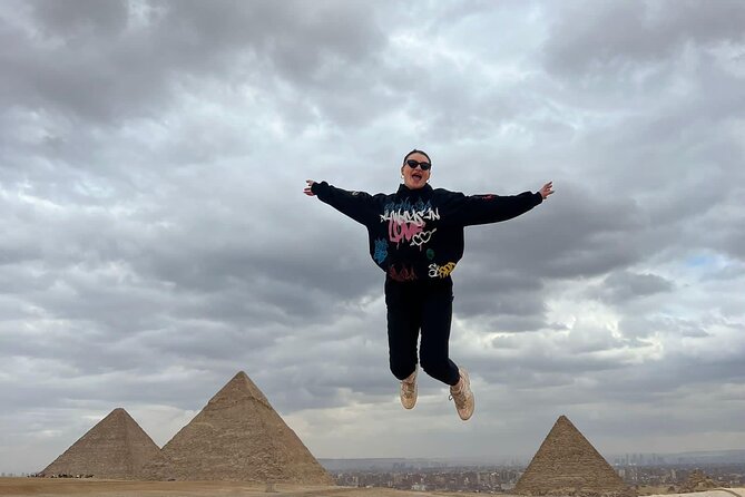 Private 4 Hour Giza Pyramids Sphinx Camel Lunch Pyramid Inside - A 15-minute camel ride for classic Giza photos