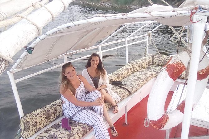 Private 60 min Felucca Ride on Nile and lunch in Cairo - The Egyptian lunch after sailing