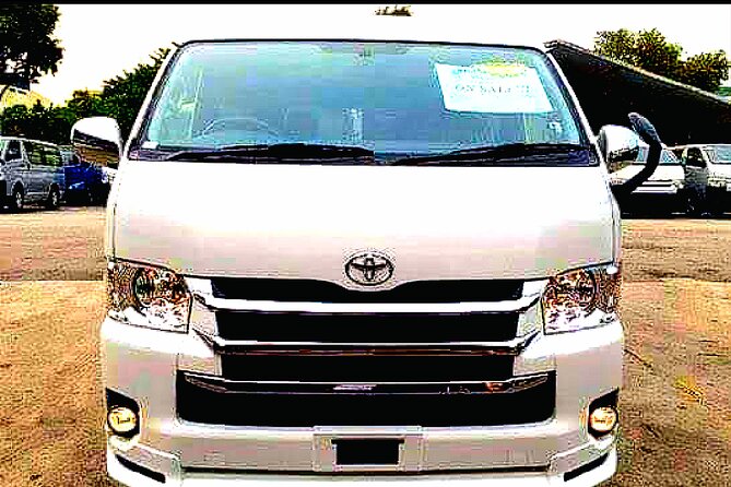 Private Airport Transfers in Sharm El Sheikh - Finding your driver after landing