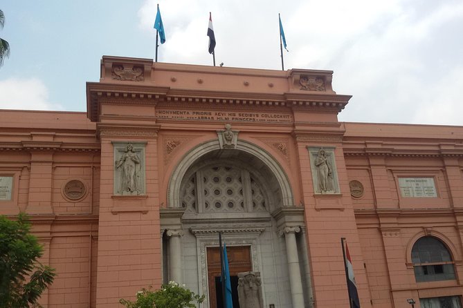Private Cairo Egyptian Museum Tour with Lunch - Why the Egyptian Museum is worth your morning