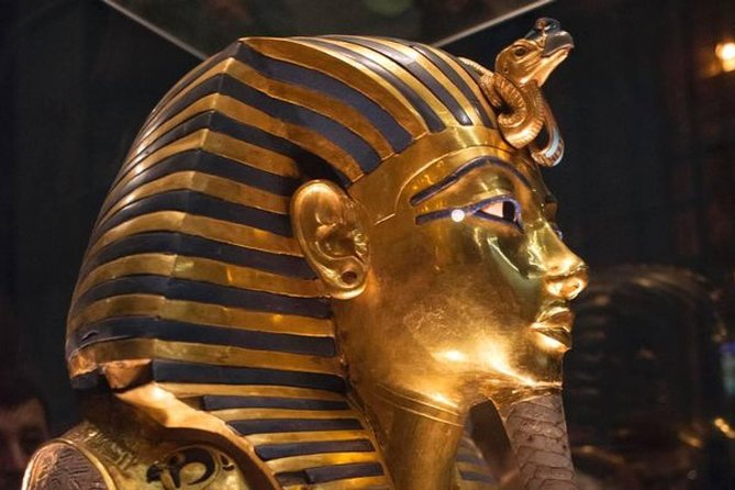 Private Cairo Egyptian Museum Tour with Lunch - Koshary lunch after the museum