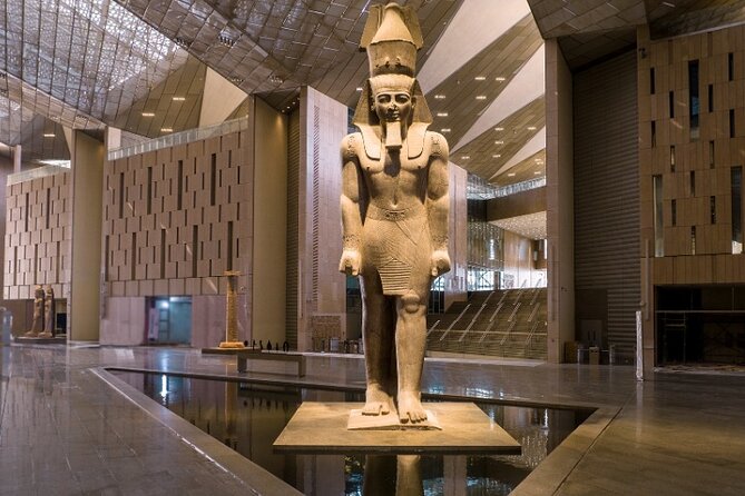 Private Cairo Highlights Tour (Pyramids, Grand Museum and Bazaar) - What the guide adds to the experience