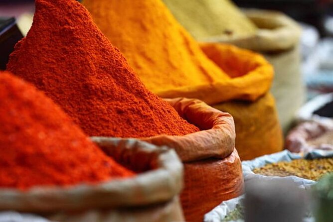 Private City Tour and Old Market Shopping in Sharm El Sheikh - Why the guide matters more than the low price