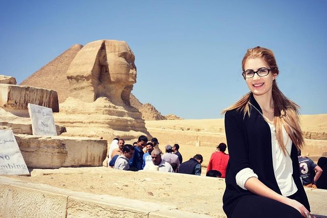 Private Day Tour Giza Pyramids, Sphinx, Memphis, and Saqqara - Shopping stops can change the character of the tour